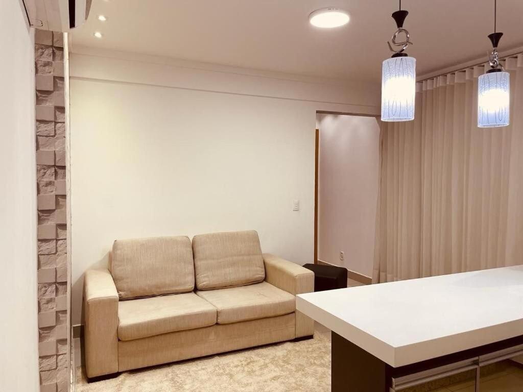 Apartamento 2 Qts.| 4 Hosp. | Ao Lado Do Goiania Shopping Exterior foto