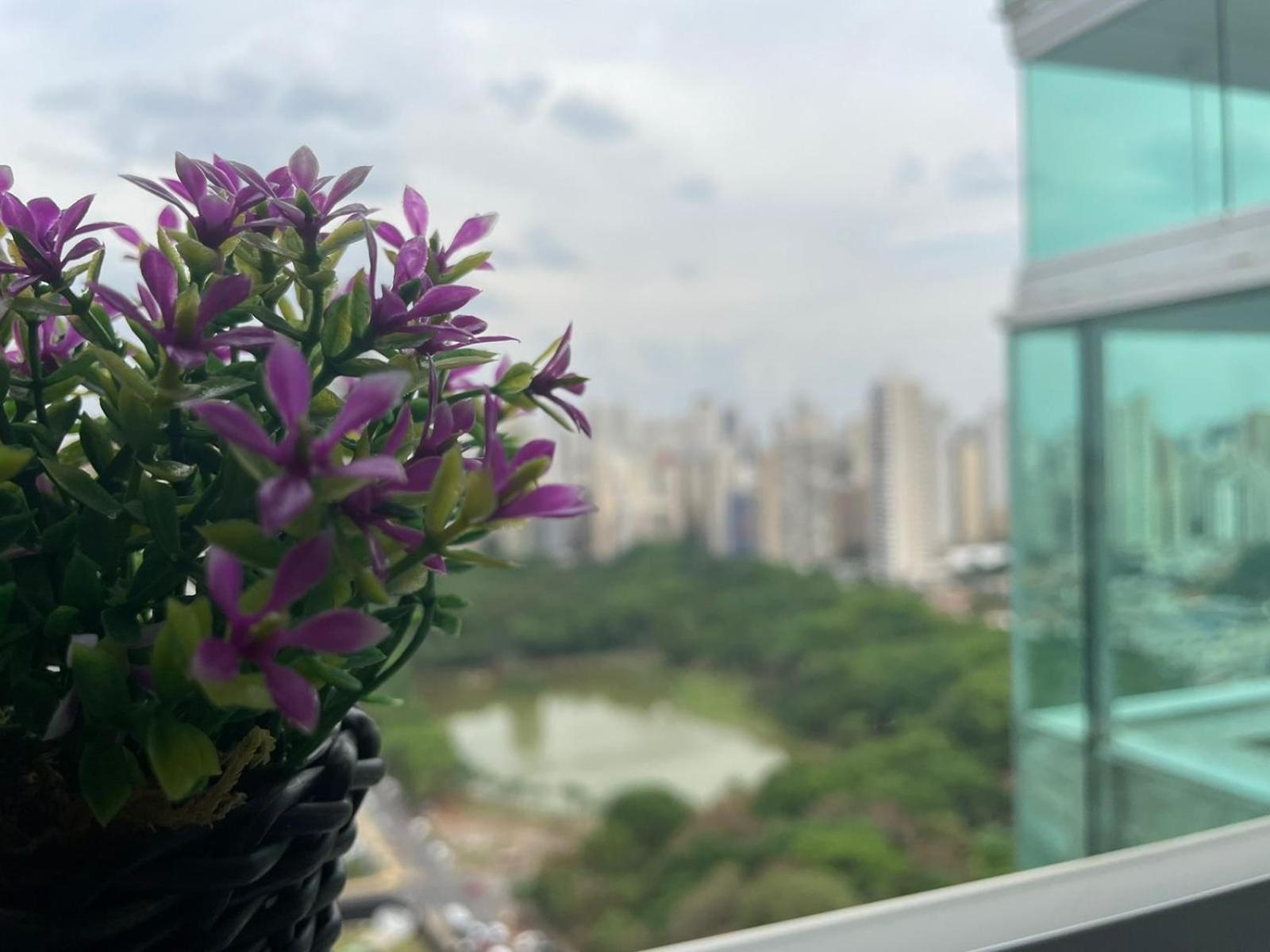Apartamento 2 Qts.| 4 Hosp. | Ao Lado Do Goiania Shopping Exterior foto